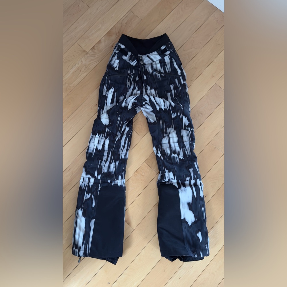 Women’s Spyder ski/ snow pants